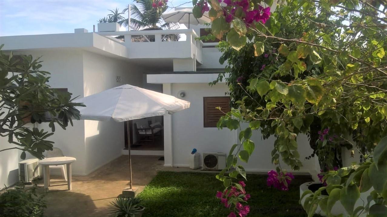 La Maison Blanche Hotel Assinie Esterno foto